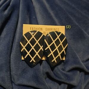 Interpur | Vintage Navy Earrings